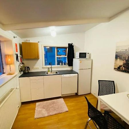 Great Location Downtown Studio Reykjavik Bagian luar foto